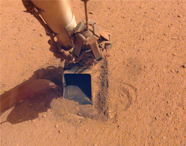 NASA确认：火星打工人“鼹鼠”探测器寿终正寝