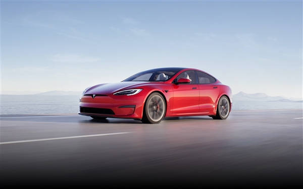 特斯拉新款Model S正式发布：内饰彻底变了 方向盘前所未见