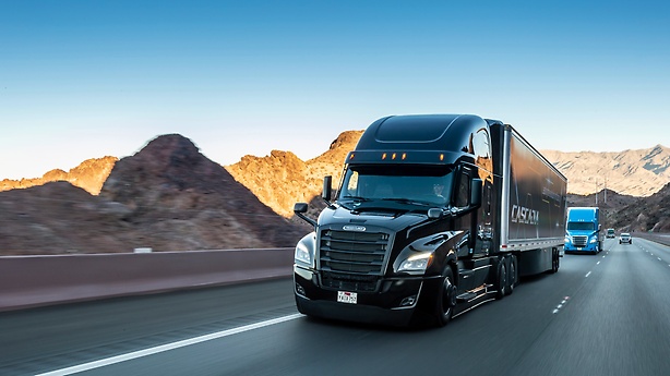 戴姆勒将分拆卡车部门 加速零排放与软件驱动未来