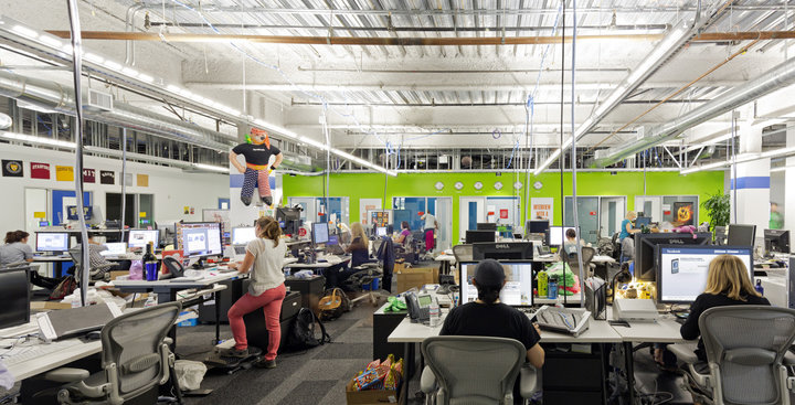 和 Google 们一起定义开放式办公室的那家设计公司，现在说：开放式办公室已死