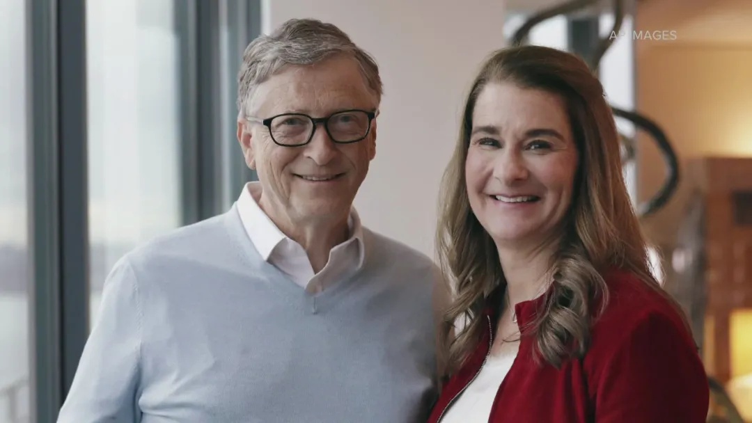 比尔·盖茨被“踢出”微软董事会内幕曝光，离婚导火索也被扒出，人设崩塌实锤了？