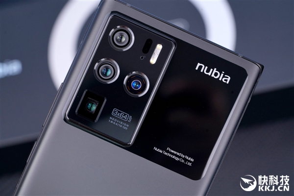 两亿四摄！4999元旗舰努比亚Z30 Pro开箱图赏