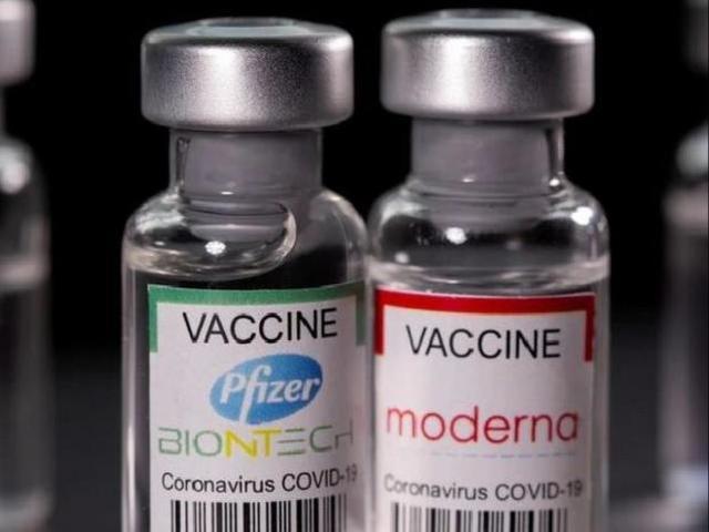 印度急缺疫苗，辉瑞与莫德纳要求先签免责书，随后印度公司也要签