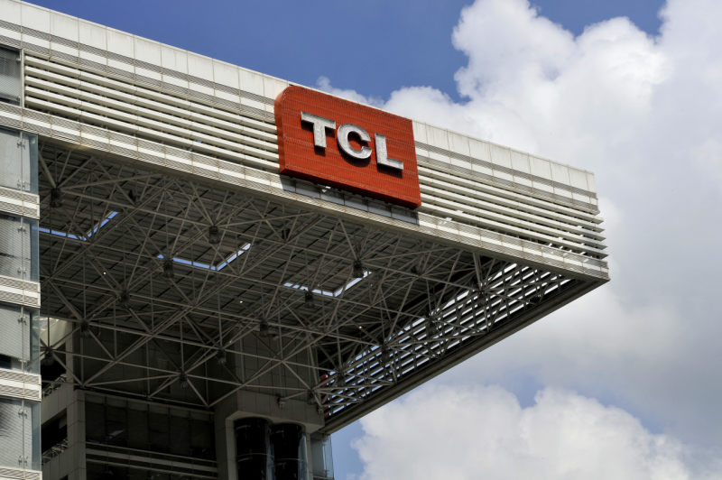 TCL科技三个月股价跌超20%：1.5亿回购护盘无力，多家券商提示面板价格波动风险