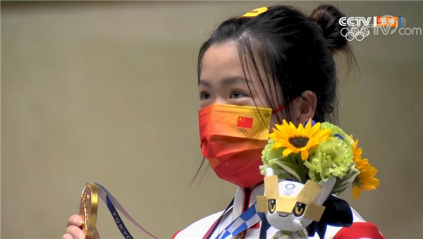中国暂列奖牌榜第一 网友狂点赞：央视4K/8K直播为中国奥运健儿加油