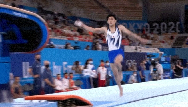 14.7分引发巨大争议！国际体联发声：日本选手跳马打分没问题
