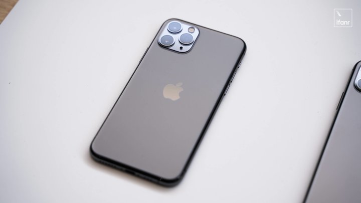 3 年前发布的 iPhone XR 能卖 12 万元，这里藏着一个你未曾发觉的苹果市场