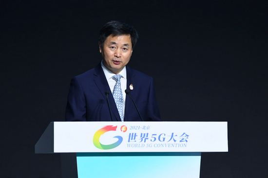 中国电信柯瑞文：加快5G应用推广快速形成规模