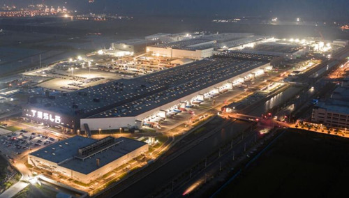 马斯克确认上海超级工厂已超过弗里蒙特工厂 并称赞车辆质量与运营效率