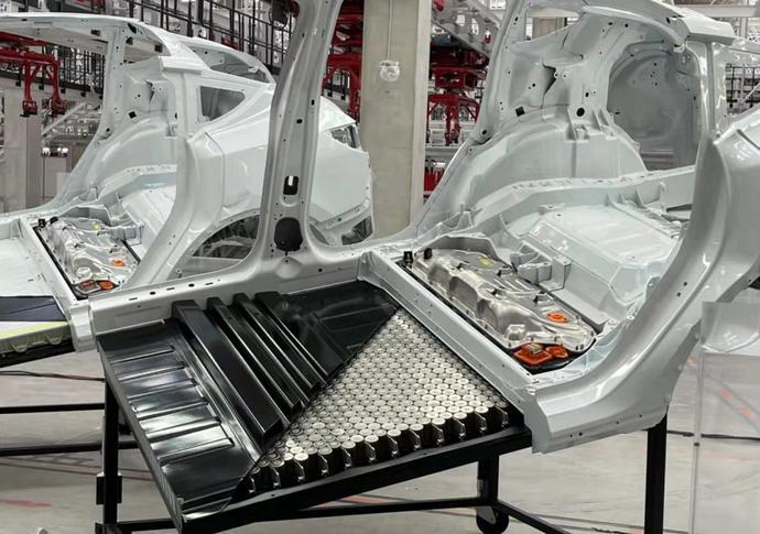 特斯拉中国官方：4680电池车型明年量产，将不会推出Model 2