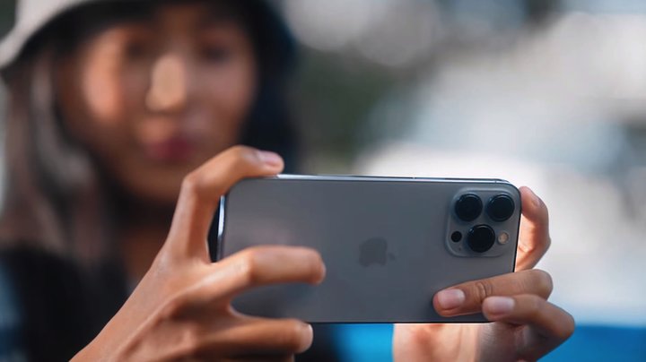iPhone 13 Pro Max 上的长焦镜头缩水了么？
