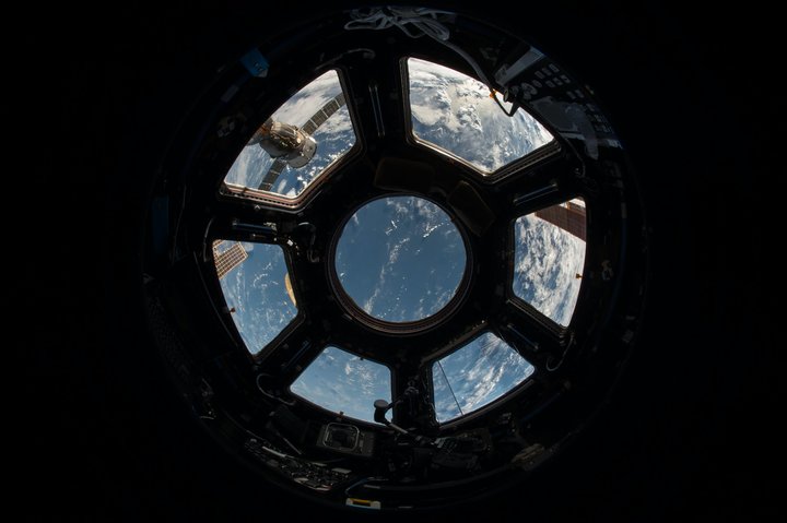 为了找到「下一个地球」，NASA 准备花 110 亿美元打造哈勃望远镜 2.0