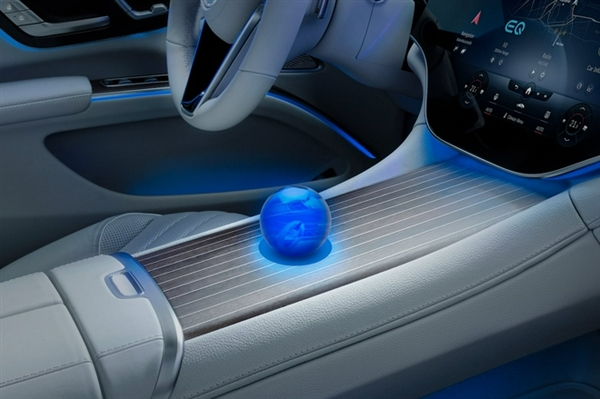 用上磁悬浮技术 奔驰公布新专利：用“球”就可控制信息娱乐系统