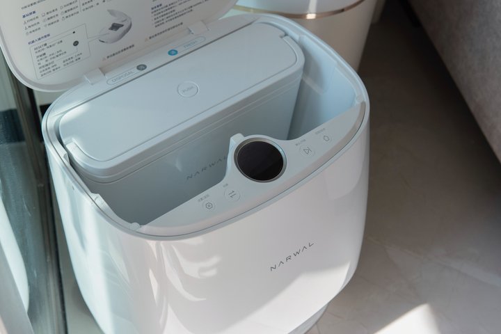 云鲸 J2 体验：自动换水自洗拖布的扫拖机器人，能让人更懒吗？