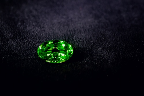 富丽宝石集团受邀参加世界珠宝发展大会 呈现天然宝石橄榄石