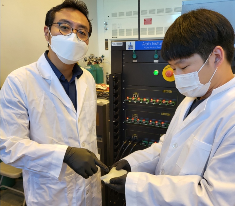 佐治亚理工学院利用橡胶材料制造固态电解质 使电池更持久、更安全