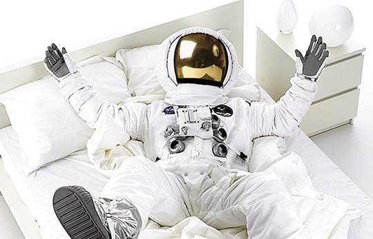 用了 NASA 太空服技术的运动衣，知冷又知热