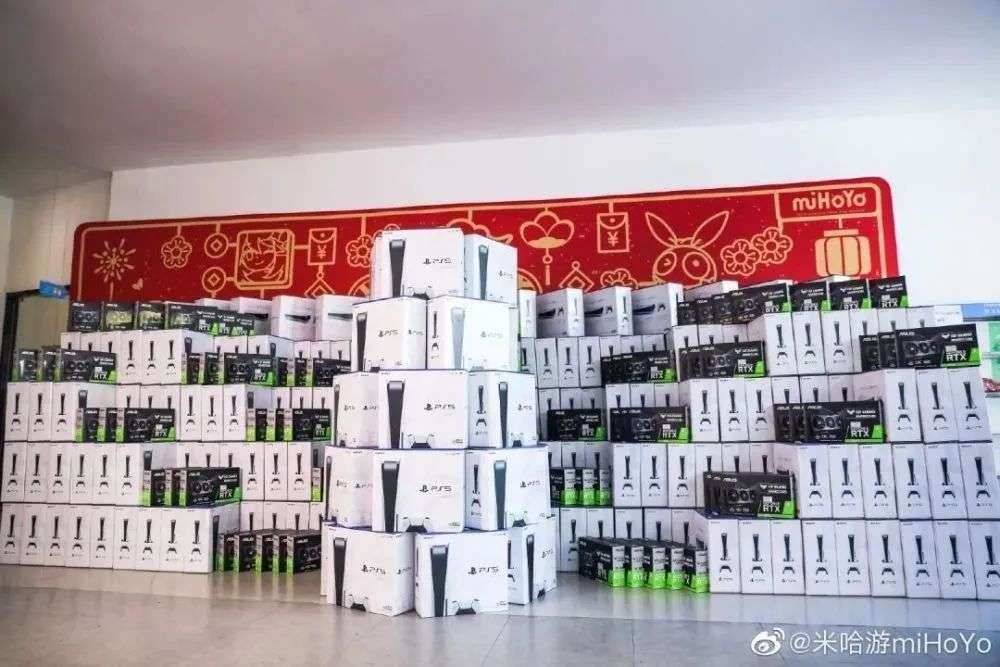 “空投”不断、人才涌现，上海游戏公司在疫情下“卷起来”？