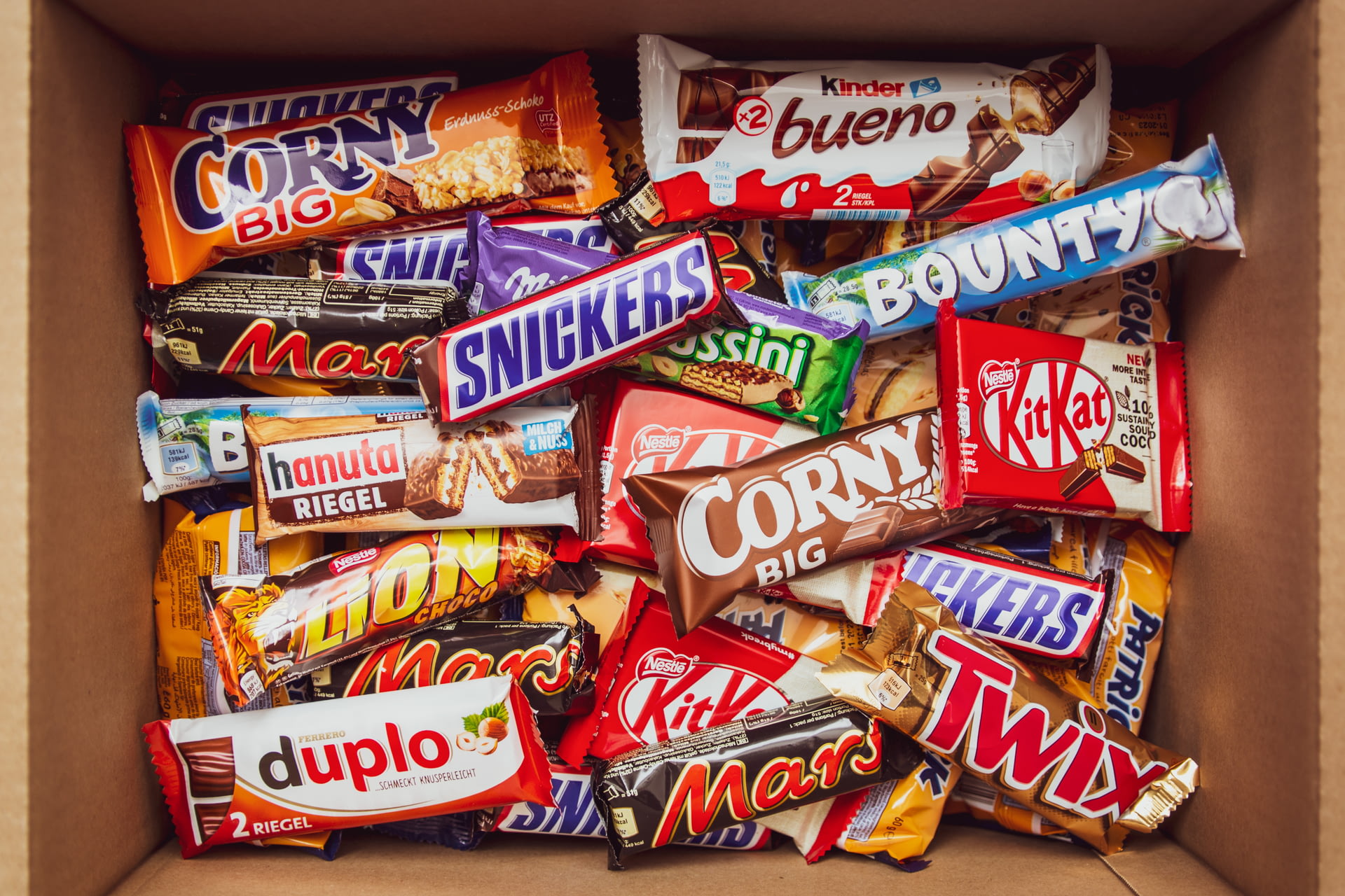 主打风味、健康精品巧克力，两年售出超8万份，Nibbo如何在巨头环绕下突围传统市场 