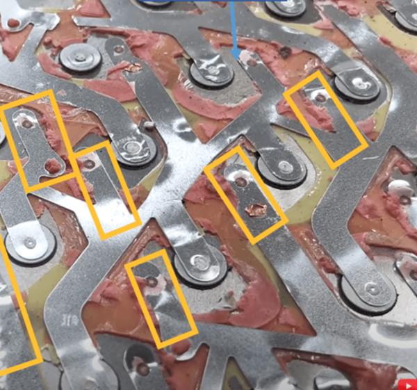 美国专业团队拆解特斯拉Model Y的4680电池包 秘密全部揭晓！