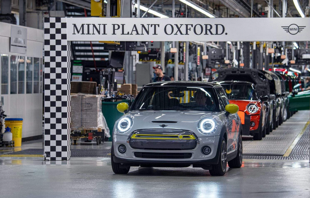 传宝马计划停掉英国工厂MINI电动车型，将转移至中国