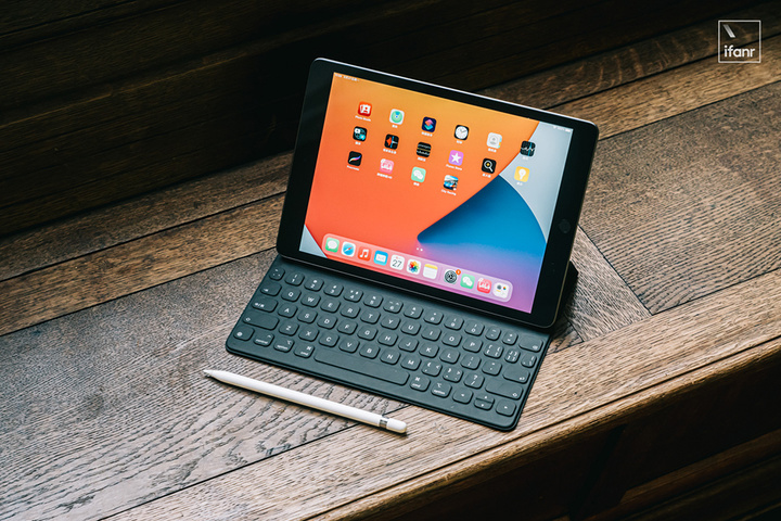 关于 iPad 产品线，苹果正在下一盘棋