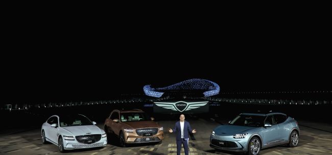 入华第二年捷尼赛思宣布“油改电” 首发三款车计划2025年全面电动化