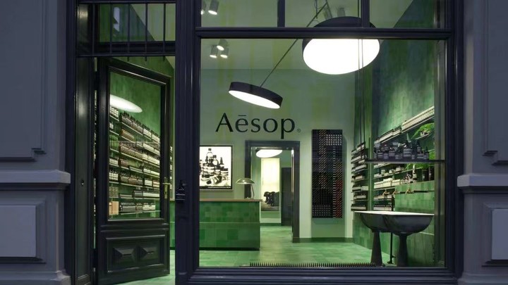 它造出「全球最美门店」，等了 35 年终于来了｜探访 Aesop 中国大陆首店