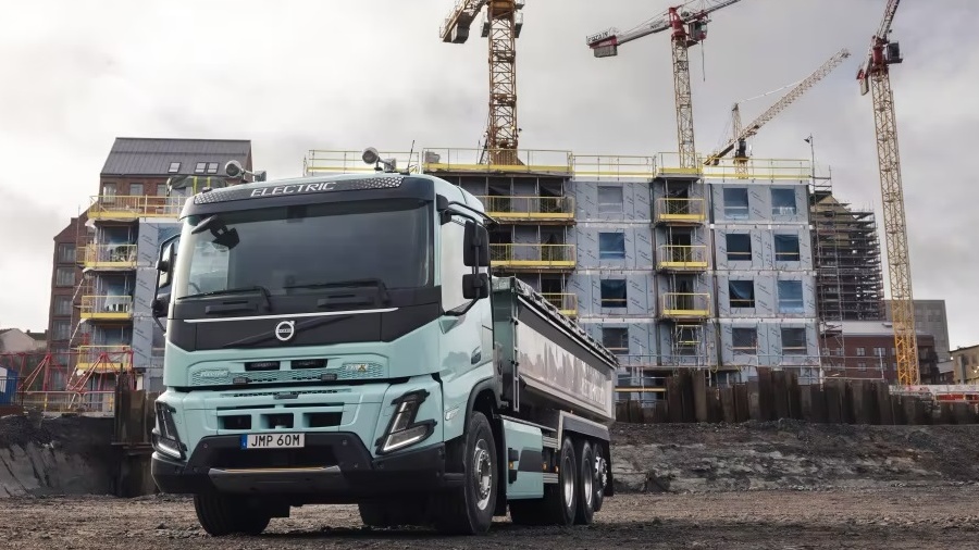 沃尔沃卡车推出新型重型电动卡车，目标到2030年实现50%电池电动运输