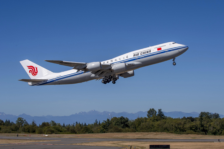 告别航空传奇波音 747，「空中女王」正式谢幕