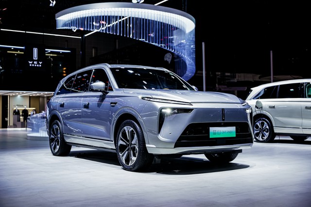开启新周期，中国汽车的「力与势」