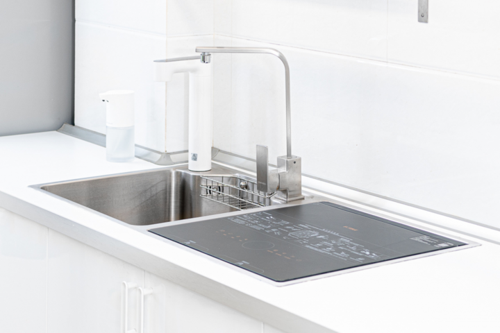 方太新一代水槽洗碗机 E5 体验：家里老人都爱用的原因是？