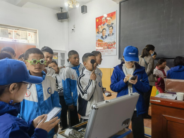 2023华厦眼科“西藏光明行”盛大启动，首批医疗队已完成万名学生筛查