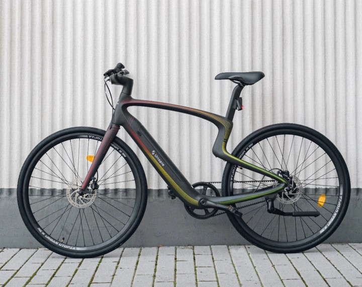 领先新势力一个版本：这家中国制造商把 ChatGPT 集成到了自行车上