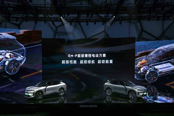 【新车速览】“金九银十”再发力 国产新能源SUV同场PK