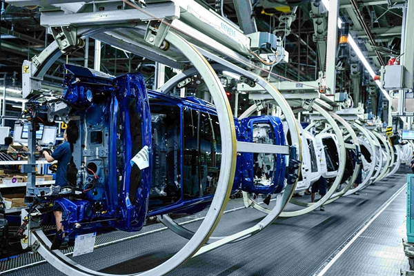 宝马“最年轻”电动车创新纯电动BMW iX1批量投产