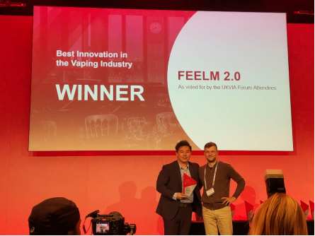 思摩尔(06969)在英国推出一次性千口技术FEELM 2.0，斩获行业创新大奖