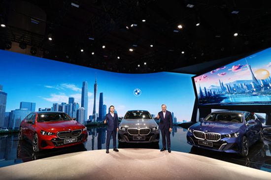 树立智能豪华轿车新标杆 全新BMW 5系长轴距版全球首发