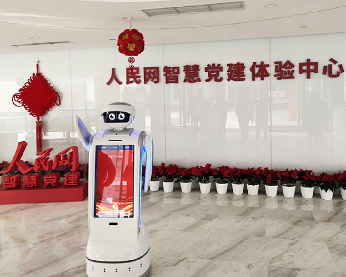 专访小笨智能杨鹏：探寻服务机器人，如何年销量过亿元